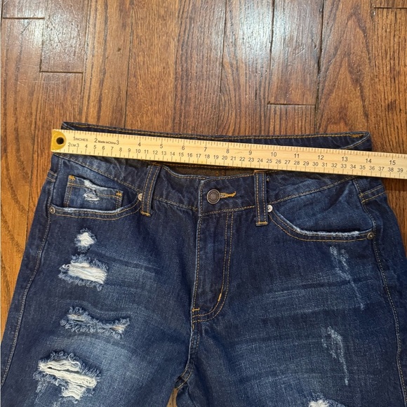 KANKAN Jeans-Size 7 Estilo crop distressed jeans - Picture 3 of 5